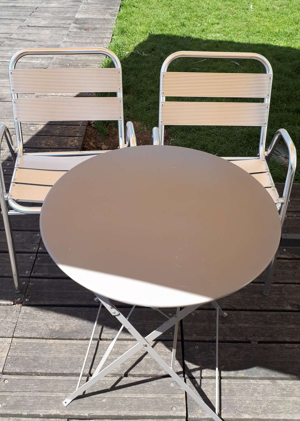 En terrasse, au soleil